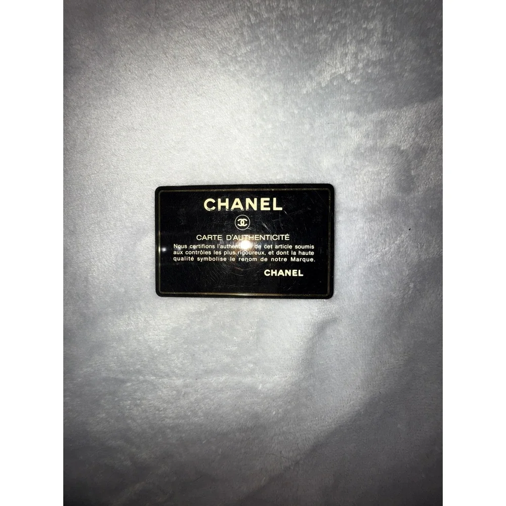 Authentic Chanel Black Patent Leather Bi Fold Wallet Clutch CC Logo Snap Closure